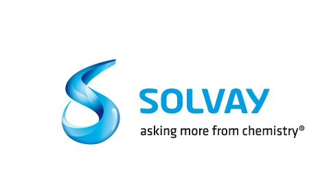 Solvay past de nieuwe IFRS normen voor financiële verslaggeving in 2014 toe en herwerkt de financiële cijfers voor 2013 Hoofdpunten: De normen IFRS 10, 11 en 12 zijn van toepassing sinds 1 januari