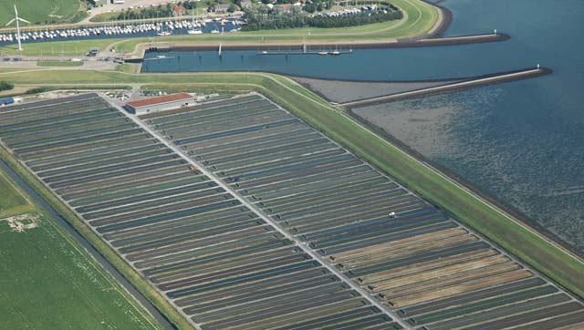 Bij binnendijkse aquacultuur verrijzen wellicht aanstootgevend grote en