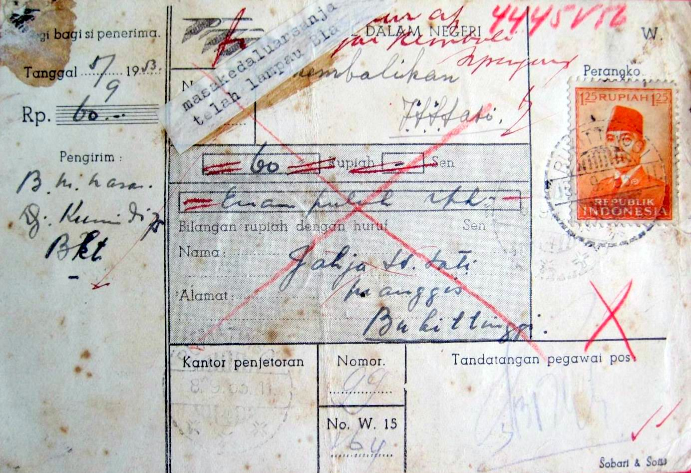 Figuur 28: Een Indonesische postwissel in september 1953 lokaal te Bukittinggi verstuurd. MANINDJAU De plaats Manindjau ligt aan de oostelijke oever van het meer van Manindjau (fig.