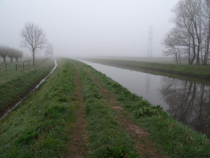 Dag 3: 8 april 2015. Oisterwijk Lage Mierde: 39 km We staan om 6.15 uur op, want het wordt een lange dag, vanwege de hoeveelheid kilometers. Het wordt 39 kilometer.