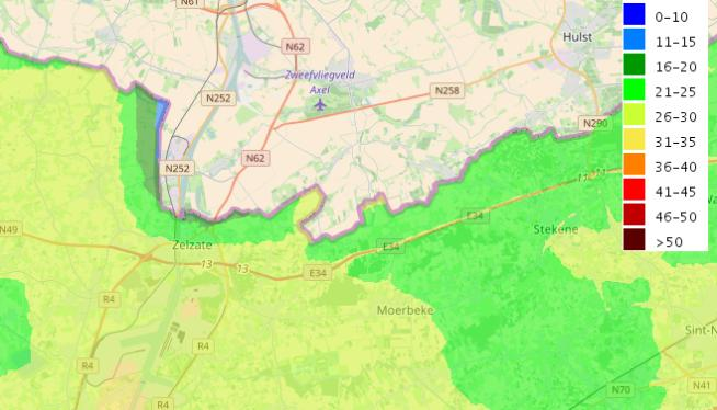 Langs de wegen (meer bepaald E34 en R4) lopen deze concentraties op tot 36-40 µg/m 3 en ter hoogte van de tunnelmond van de E34 ten oosten van het kanaal tot 41-45 µg/m 3.