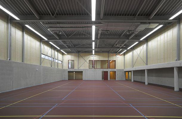 Bezetting onderwijs gebruik Bezetting avond weekend gebruik 61% 41% Sportieve ontwikkelingen Knelpunten accommodatie Bij calamiteiten geen plateaulift aanwezig