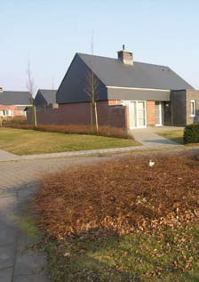 A. De rationele bezetting van de woning In beginsel kan de verhuurder autonoom invulling geven aan het begrip rationele bezetting en dit voorafgaand aan de toewijzingen in het interne huurreglement.