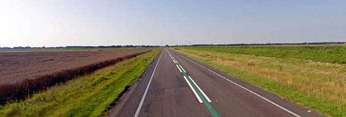 4.4 Inpassingsplan Oldambt 4.4.1. Ligging van de N33 Ten noorden van Meeden ligt de N33 in de zeer grootschalige ruimte van het Oldambt. De N33 vormt samen met het A.G.