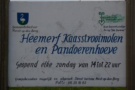 Les 8 Naverwerking van het project en het bezoek aan de Pandoerenhoeve en Kaasstrooimolen - De leerlingen kunnen een affiche ontwerpen over het bezoek aan de Pandoerenhoeve en Kaasstrooimolen met hun