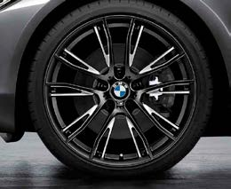 Originele BMW Accessoires Originele BMW Accessoires worden achteraf gemonteerd. Genoemde prijzen zijn adviesprijzen inclusief BTW en exclusief eventuele montage en spuitkosten.