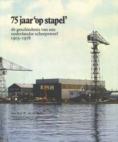 Er staat bij De Haarlem-Noord Krant en van Spaarndam. Een advertentie van Spaarndamse bedrijven kan ik er echter niet in ontdekken.