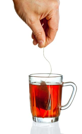 2 Zuivere stoffen en mengsels 15 Met een theezakje kun je thee zetten (figuur 17). a Is dit extraheren, filtreren of allebei?
