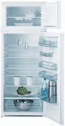 in de koelruimte Geïntegreerde condensor en Fruit- en groentebakken met vochtigheidsregeling Automatisch ontdooien van de koelruimte 100 % zonder CFC/HFC 170 L Nuttige inhoud 4-sterren