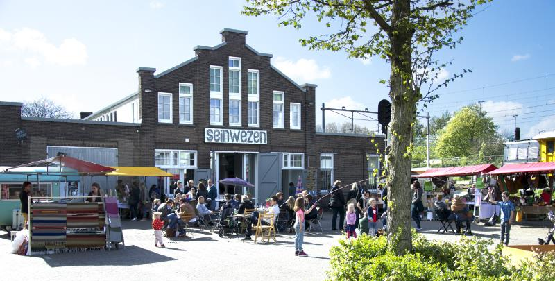 Ter inspiratie twee cases Seinwezen, Haarlem Ondernemer voelt sociale verantwoordelijkheid Activiteiten