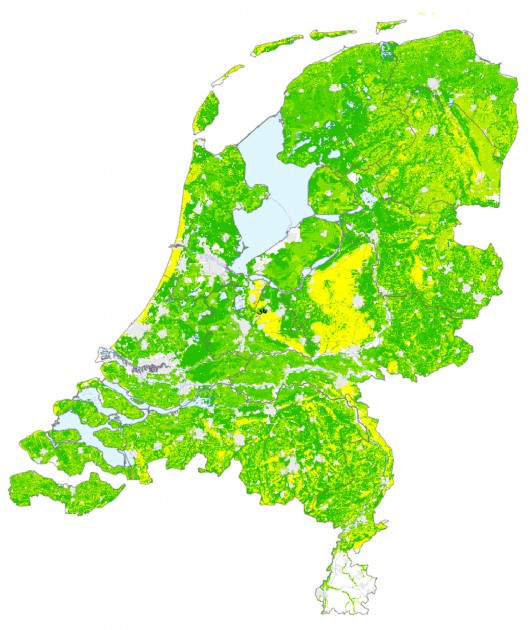 Tijdens de droogte van 2003 heeft de Nederlandse regering overigens de burger verzocht zuinig te zijn met drinkwater en elektriciteit.