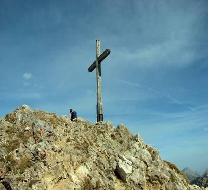 Even later zien we voor ons de Schochenspitze op