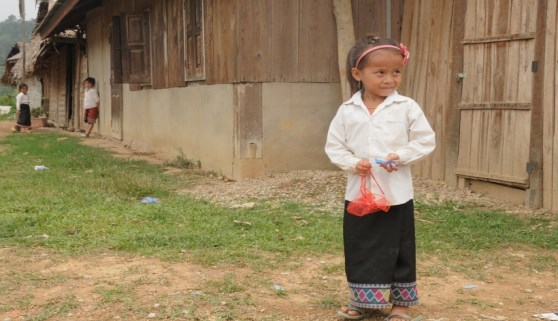 We ontmoeten vandaag verschillenden bergvolkeren: Khmer, Leu Hmong s en Kamu s.