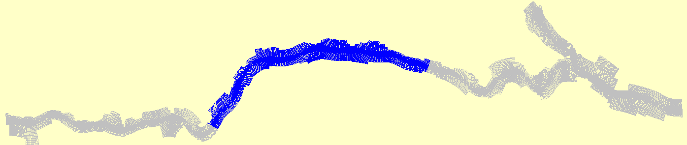 In Figuur 4-4 is een deel van de Waal uit het DVR-model te zien. Het DVR-model bestaat op zichzelf al uit domeinen. Het domein waarbinnen de projectlocatie ligt is blauw gekleurd.