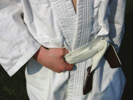 J Jiu-Jitsu Jiu-Jitsu is een zelfverdedigingsport waaruit onder meer judo en aikido zijn ontstaan.