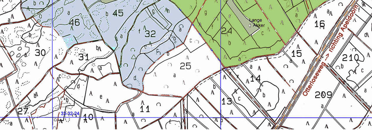 Het gebied Het gebied (gekleurd op de kaart) ligt aan de noodwestkant van de Otterloseweg en is globaal gesitueerd tussen 'het Leesten' en de 'Hoog-Buurlose heide'.