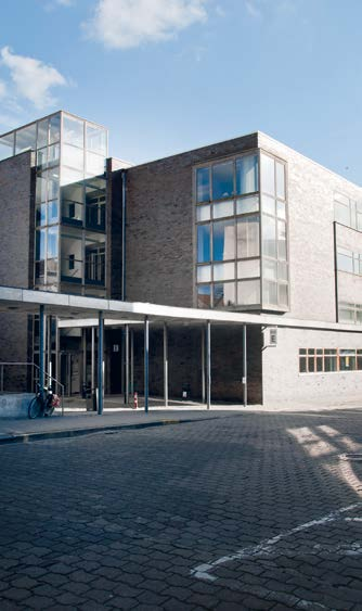 Campus Kattenberg Campus Kattenberg ligt in het hart van de bruisende studentenstad Gent, vlak bij campus Kantienberg, het Citadelpark, het Sint-Pietersplein én de Overpoortstraat.