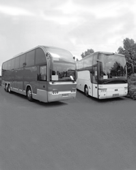 Les Handig rekenen Hoeveel kilometer rijdt de buurtbus elke dag? Reken handig uit.