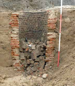 In veel boringen werden namelijk onder de IJsselklei geen restanten van afgedekte bodems aangetroffen. Daarnaast werden nergens in de boorprofielen archeologische vondsten aangetroffen.
