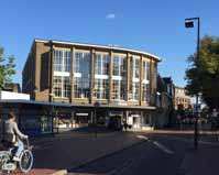 Wagemakersplein. Woningen en winkelwoonhuizen uit deze periode zijn individueel en aaneen gebouwd, of vormen korte rijen.