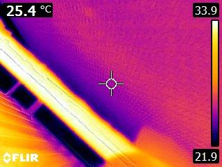 Hieronder is een overzicht te zien van een aantal infrarood foto s van uw woning. Naast elke foto staat een temperatuurstaat die aangeeft welke kleur welke temperatuur heeft.