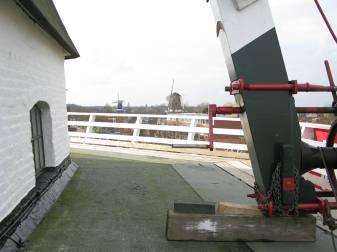 Molenadviesraad Verslag bijeenkomst 23 maart 2012 De Molenadviesraad adviseert het bestuur van De Hollandsche Molen gevraagd en ongevraagd over het door de vereniging te voeren beleid.