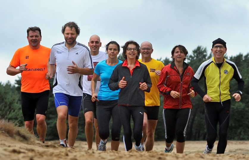 Nieuwsbrief AV Weert. Jaargang 1, nummer 17, 5 september 2013 4 Weg van gebaande paden en voel je vrij in de natuur Sinds een maand of vier is binnen AV Weert een trailgroepje ac ef.