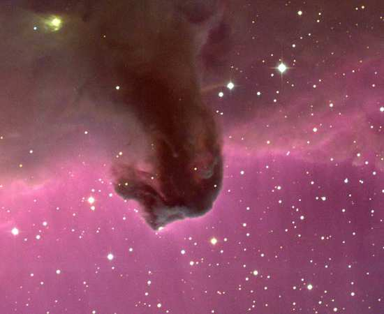 Insterstellaire verroding APOD: May 9, 999 - The Horsehead Nebula http://antwrp.gsfc.nasa.gov/apod/ap99059.html Astronomy Picture of the Day Discover the cosmos!