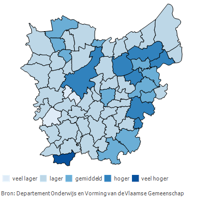 Figuur 09 Budgetmeter elektriciteit (2015) Figuur 10 Budgetmeter elektriciteit, indeling z-score (2015) Klanten elektriciteit met budgetmeter Klanten elektriciteit met budgetmeter (per 1.