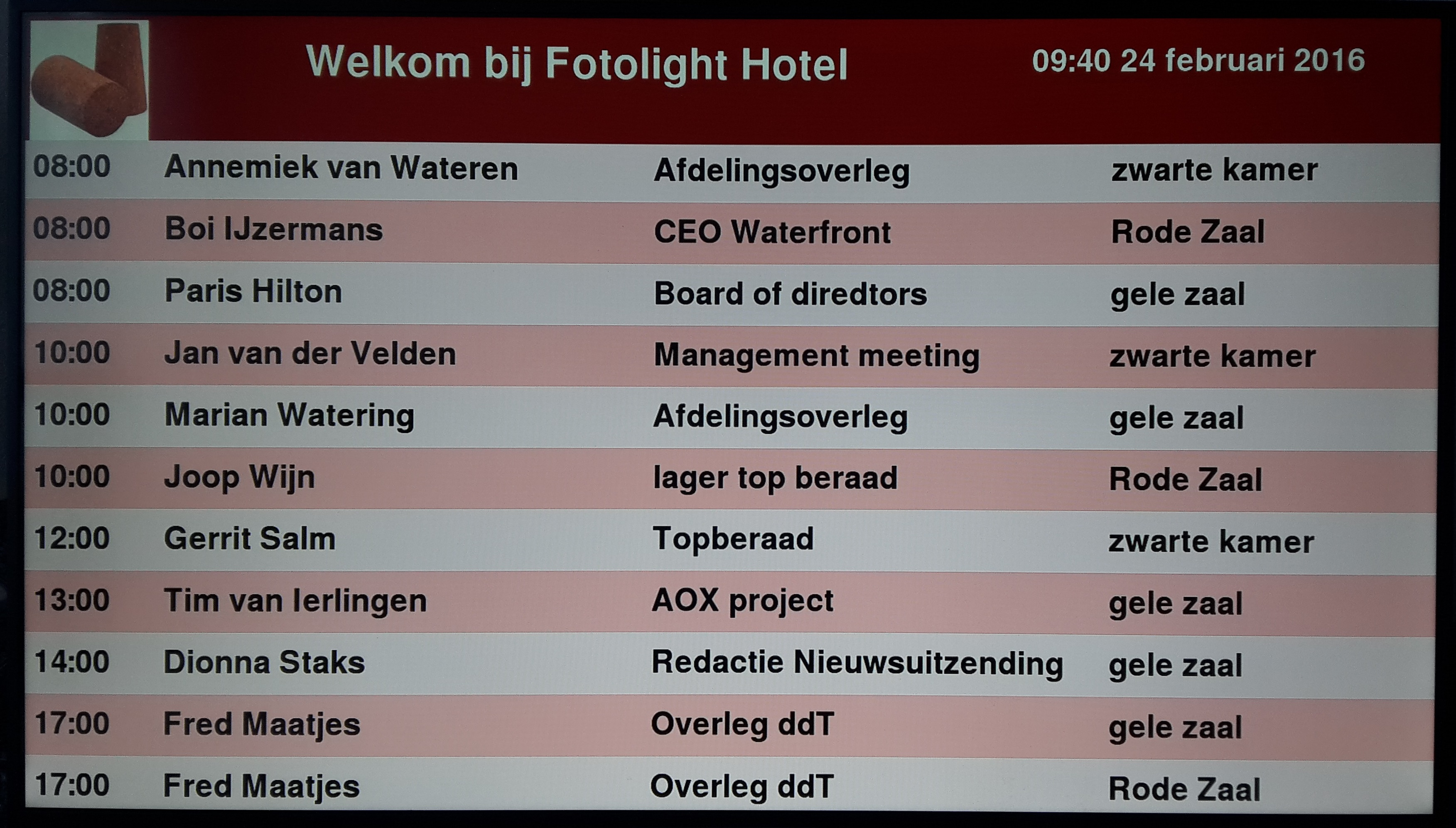 1 Inleiding en overzicht 1.1 Doel Het systeem is bedoeld voor bedrijven met diverse te zalen, zoals hotels met vergaderkamers, partycentra, restaurants.