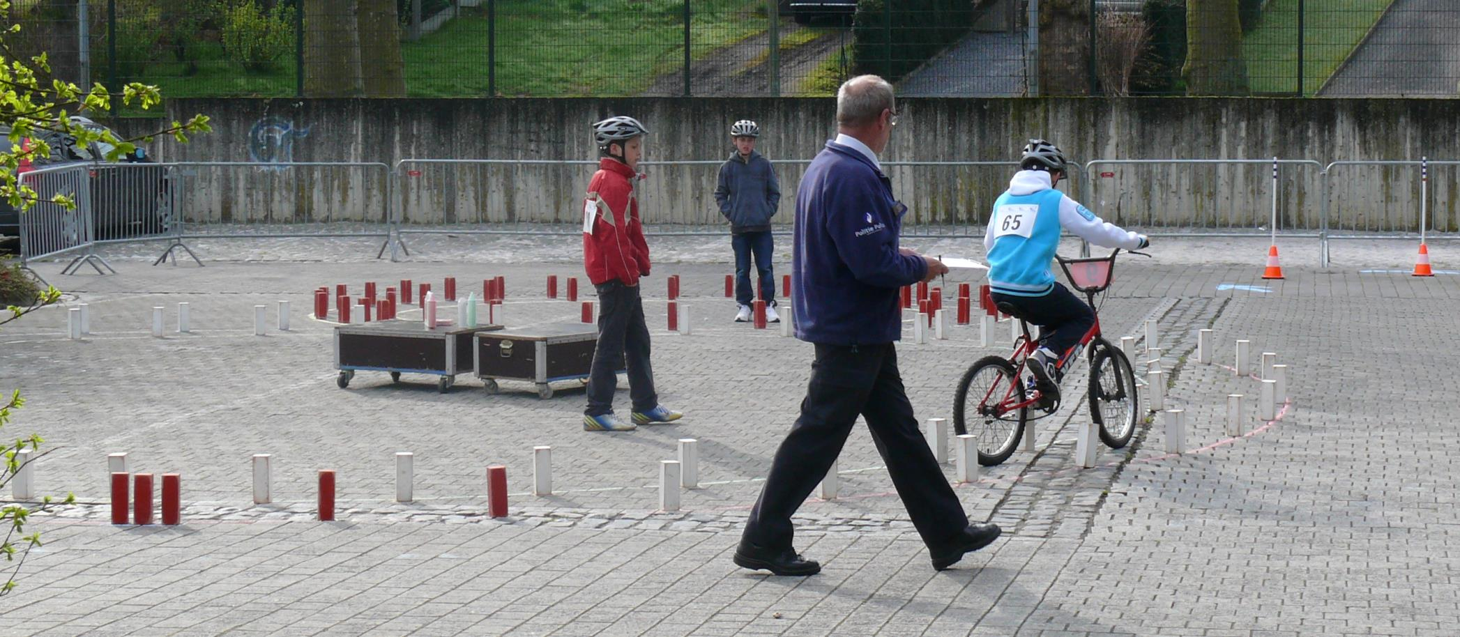 5. DE ACHT Provinciale wedstrijd verkeersveiligheid