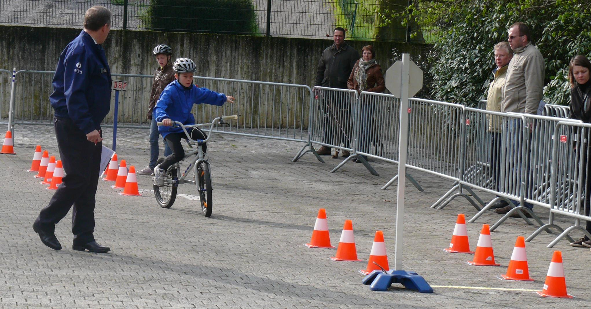 Provinciale wedstrijd verkeersveiligheid 2013 Proef op het