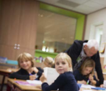 Krijgen leerkrachten veel meer zorgleerlingen in hun groep? Wat houden we financieel straks over? Hoe gaan we het geheel (be)sturen?