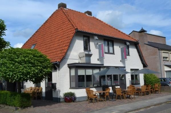 Welkom Smaakvolle broodjes Van Harte welkom bij Smaakvol, een bijzondere, dynamische lunchroom waarin we horeca en zorg op unieke wijze combineren.