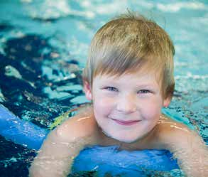Zwempas Na de inschrijving van uw kind voor de zwemles kunt u de pas van uw kind, met daarop een gratis recreatief abonnement, afhalen bij de balie van het zwembad.