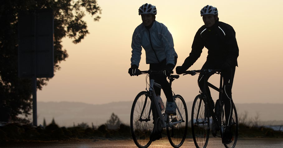 Racefiets Voor sportieve ritjes op de weg Voor wie begint met wielrennen en zijn conditie op peil wil houden