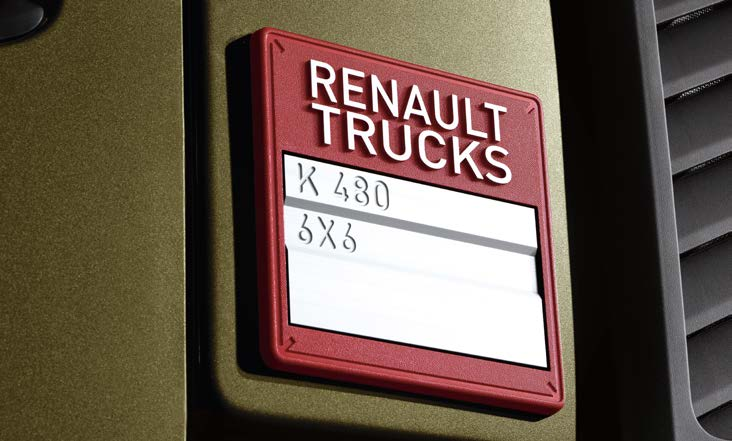 RENAULT TRUCKS_ 20 21 RENAULT TRUCKS_ BESCHIKBAAR OP ELK MOMENT Renault Trucks begeleidt u gedurende de gehele levensduur van uw voertuigen, zodat u jarenlang kunt vertrouwen op een maximale