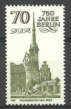 Tussen 1859 en 1866 werd er een grote synagoge gebouwd. Deze werd tijdens de Kristallnacht in 1938 geplunderd.