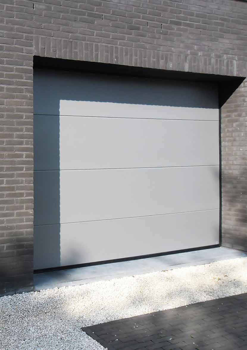 Section Line Met de Section Line kies je voor een garagepoort die opgebouwd is uit meerdere panelen, ook wel sectionaalpoort genoemd.