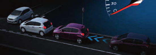 De hightech en connected uitrusting van de Peugeot 108 maakt het rijden extra gemakkelijk.