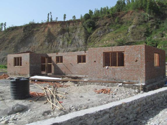 Jaarverslag van Stichting Milan Bindu Nepal over 2012 + aanvulling 2013 Inleiding In dit jaarverslag wordt terug gekeken op de activiteiten van de Stichting Milan Bindu en de vorderingen van haar