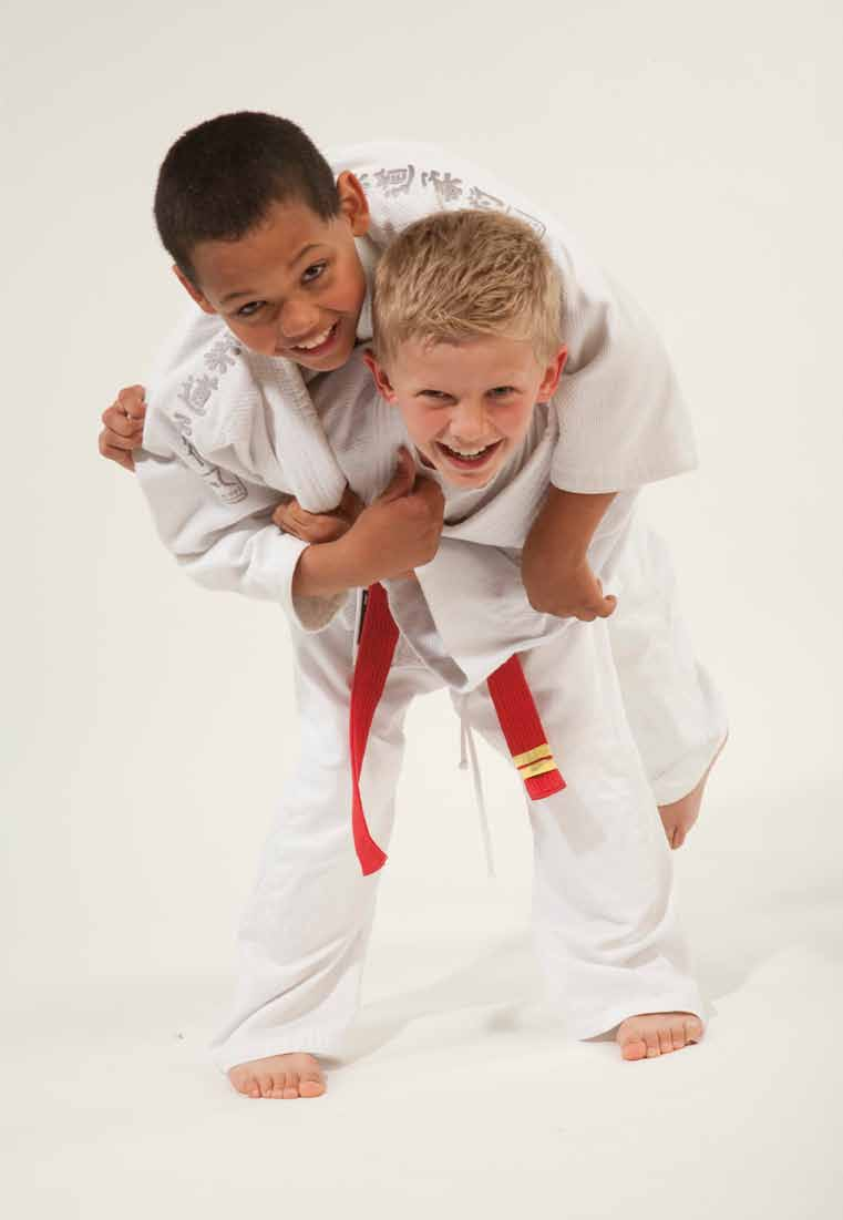 JUDO In samenwerking met Ferry s Training Center kunnen kinderen vanaf 4 jaar meedoen aan judolessen.