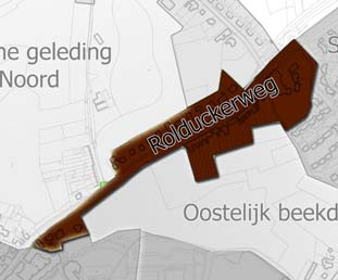 Aan de noordzijde is een ruim opgezette open bebouwing gesitueerd in een groene setting en aan de zuidzijde een zeer compacte