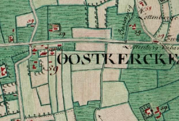 Links: het oude dorp met kerk en kerkhof op de Ferrariskaart (1770-1778).