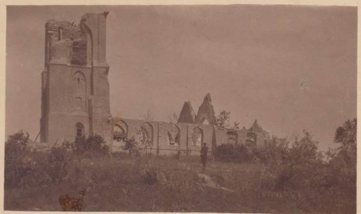 be) De vernietiging van de kerk tijdens de Eerste