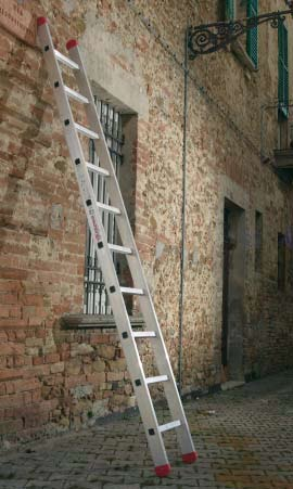 Aluminium Ladders Ladder gefabriceerd volgens de normeringen zoals