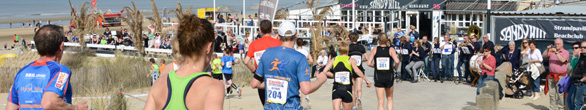 BEREIKBAARHEID ZANDVOORT Betaald parkeren Kom je met de auto naar Zandvoort, dan dien je rekening te houden met betaald parkeren. Er zijn verschillende mogelijk heden om jouw auto te parkeren.