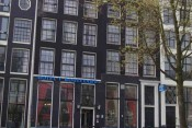Prins Hendrikkade 144/145 1011 AT Amsterdam Bedrijfsruimte Voor de meest actuele veilinginformatie kijkt u op KoopeenVeilinghuis.nl.