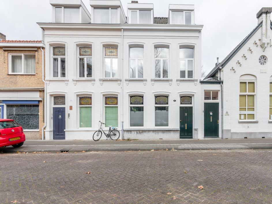Makelaardij (076) 542 44 46 Hypotheken en Verzekeringen Tilburg Korte Nieuwstraat 11 Vraagprijs 389.