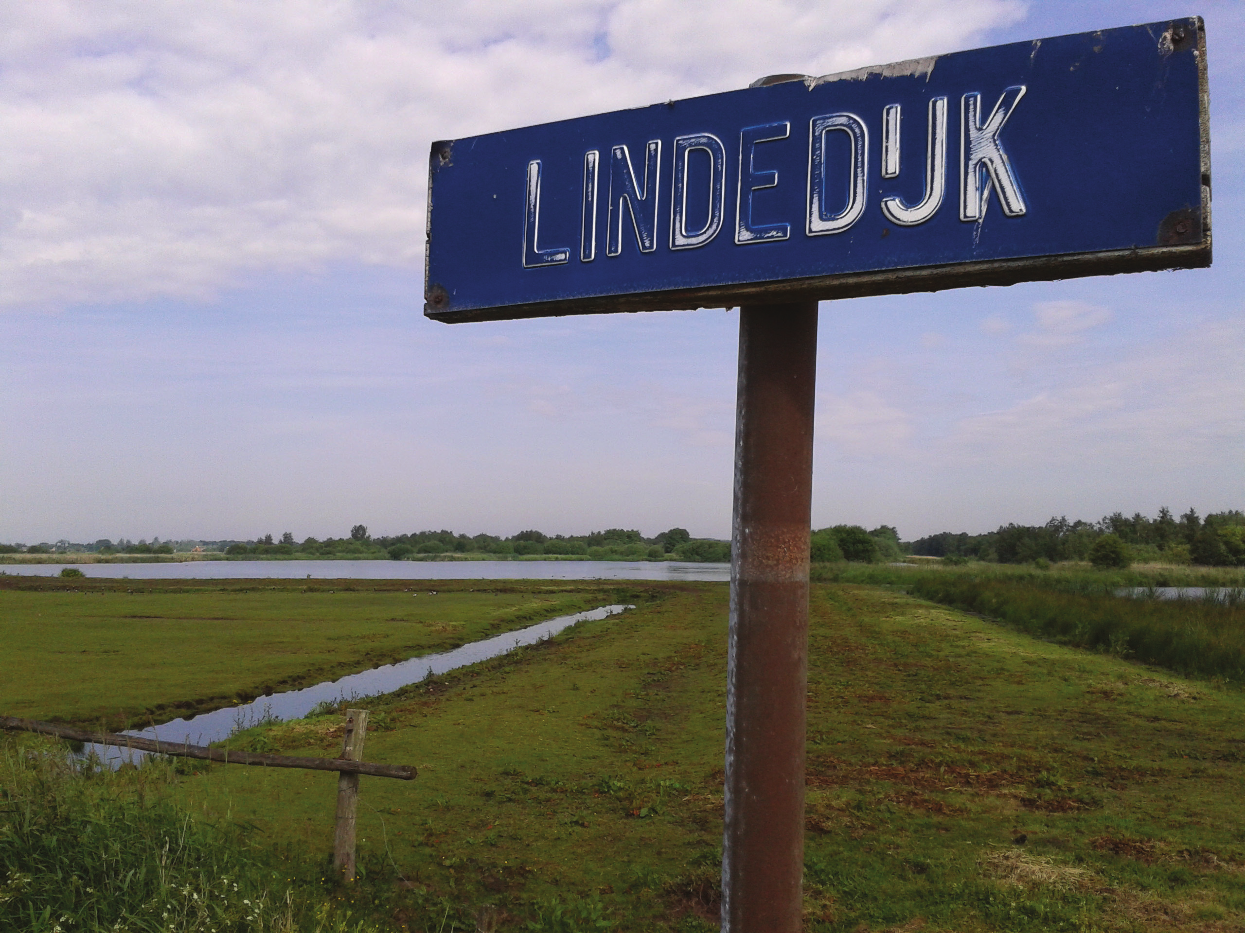 Sovon-rapport 2013/51 Graslandjes langs de Lindedijk, opgroeihabitat